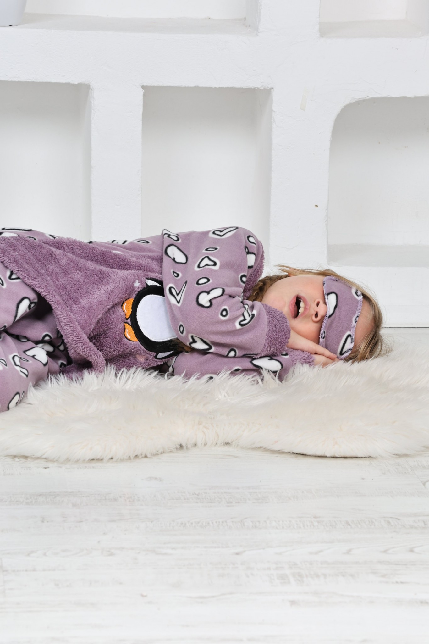 Kapitex 4992 Kız Çocuk Penguenli Polar Uzun Kol Pijama Takımı