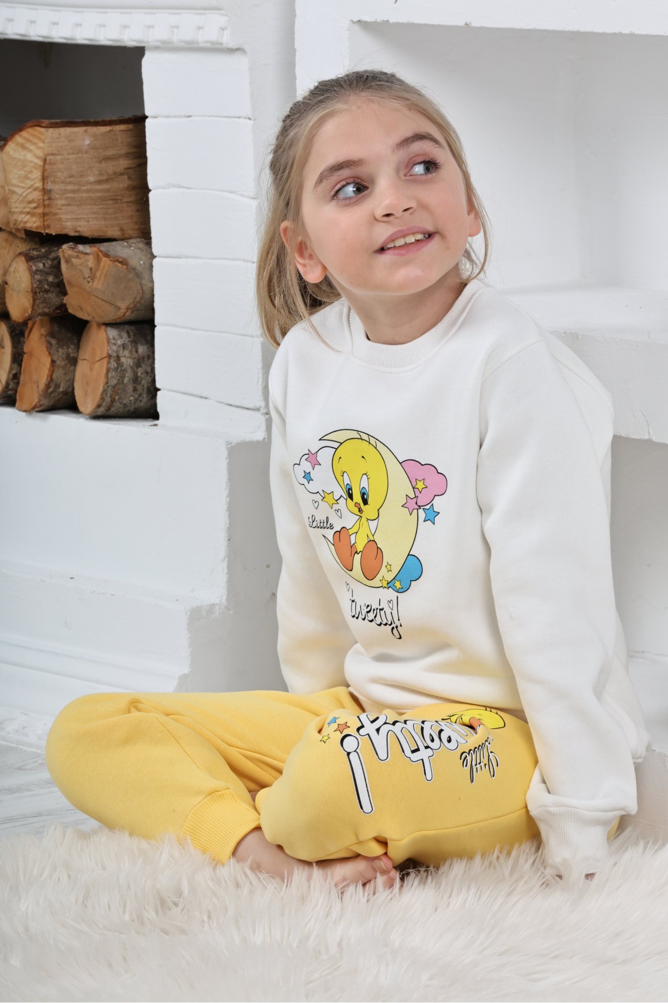 Kapitex 6182 Kız Çocuk Twety Baskılı Uzun Kol Pijama Takımı