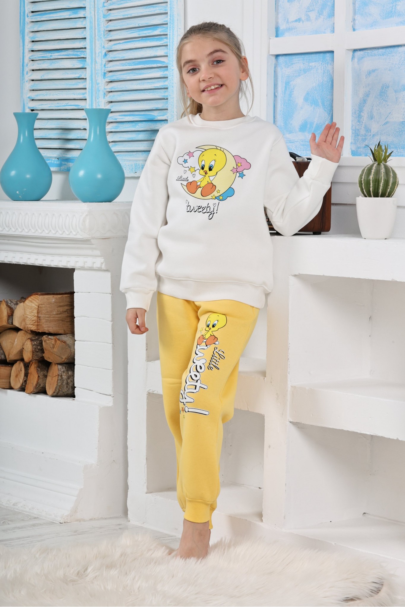 Kapitex 6182 Kız Çocuk Twety Baskılı Uzun Kol Pijama Takımı
