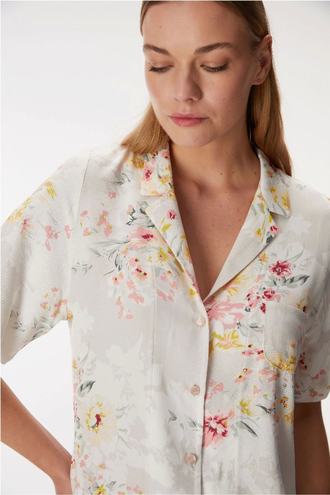 Anıl 11355 Kadın Kısa Kol Gömlek ve Şort Takım