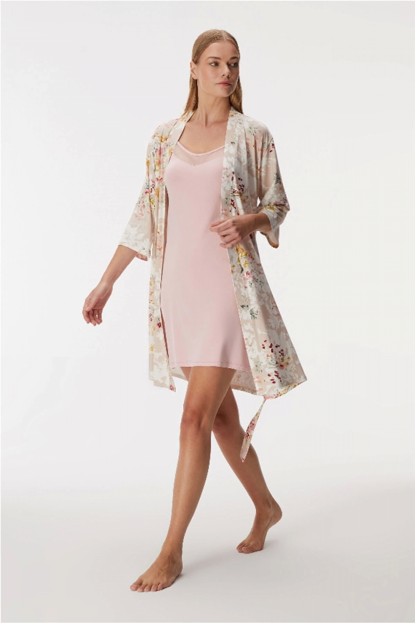 Anıl 11356 Kadın Çiçekli Sabahlık ve Gecelik Takım