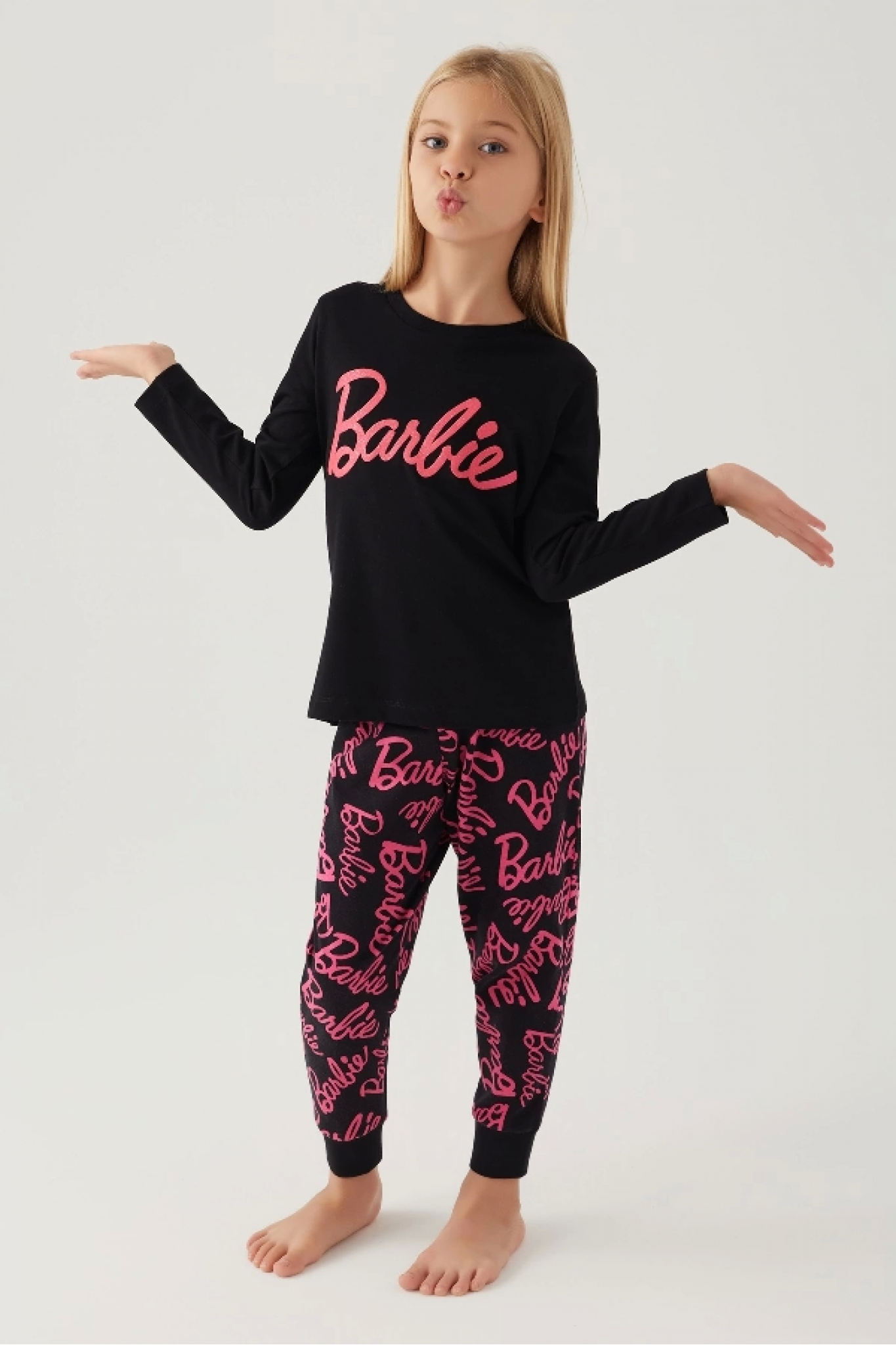 Barbie L1766-3 Kız Çocuk Uzun Kol Pijama Takımı