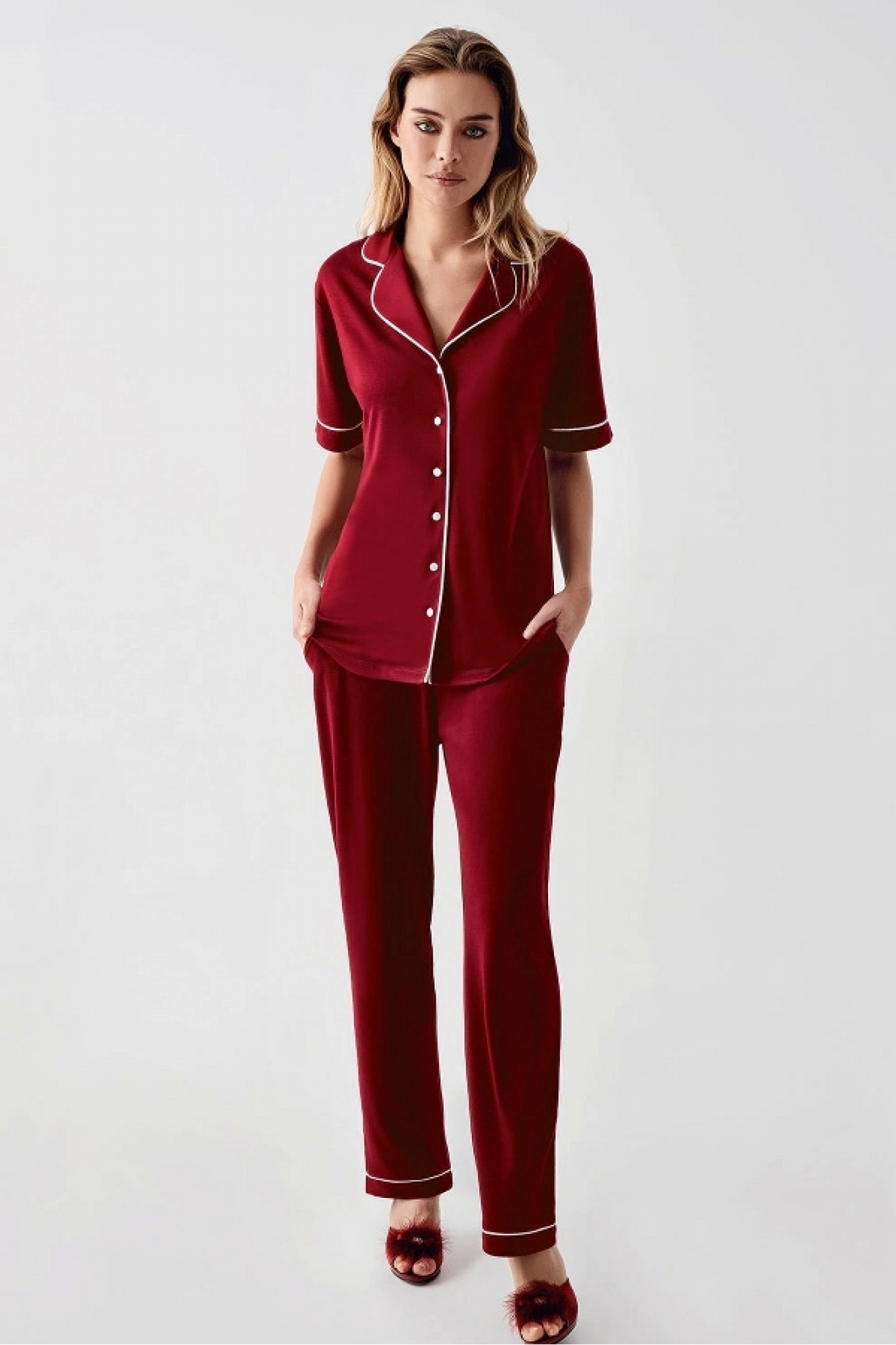 Freshness 324 Kadın 4'Lü Sabahlıklı Şorlu Pijama Takımı